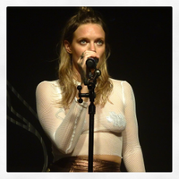 tove lo 69692603_219148732402720_6158573649309183820_n-1BLDWgYe.jpg